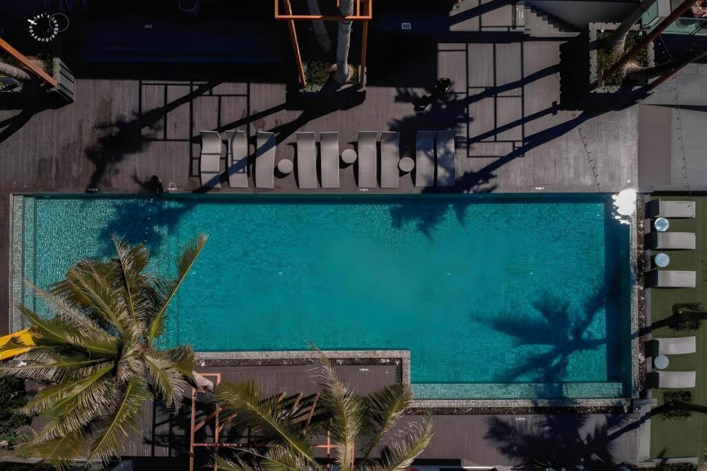 Eco Cozy Beachfront Resort Chaam Hua Hin Exterior foto